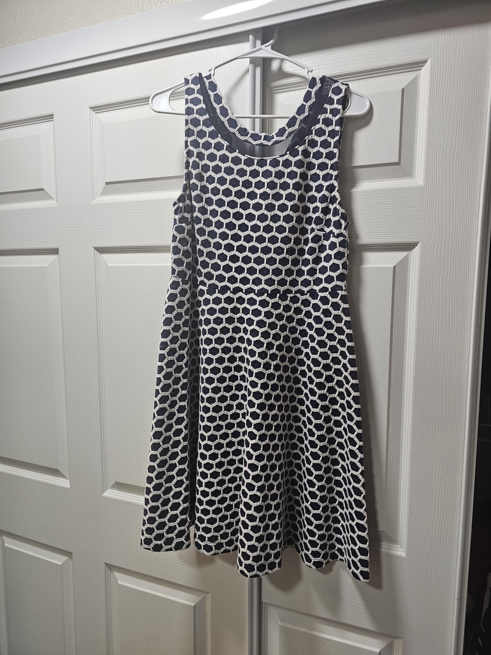 Pixley Millie Textured Knit Dress | Stitch Fix | Women's Large | Navy & White